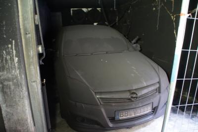 Boeblingen: Mehrere PKWÂ´s brennen in einer Tiefgarage in Boeblingen - Hochhaus evakuiert